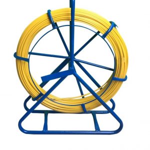 Kabeliu pratraukejas cable puller